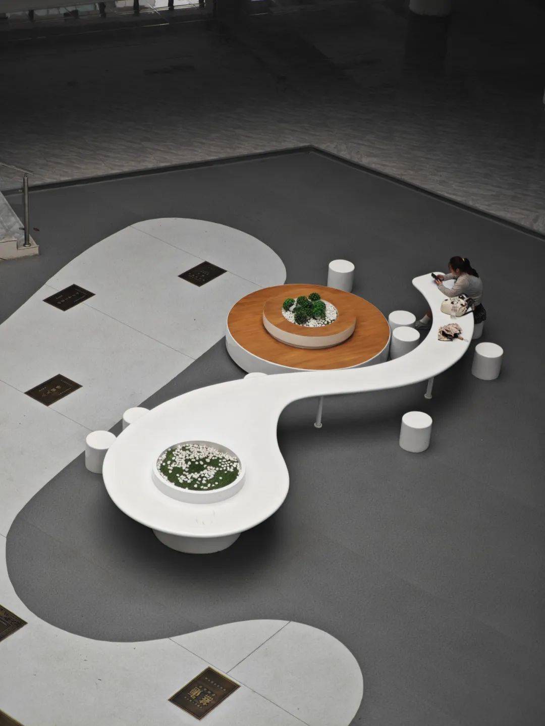 leyu乐鱼体育综合-&quot;场地创新：环保材料打造舒适比赛环境&quot;的简单介绍