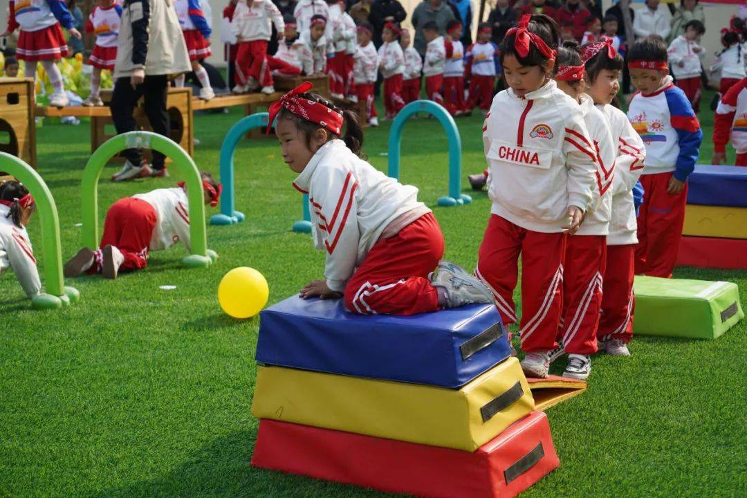 乐鱼官网-关于亲子趣味运动会，家庭运动新玩法的信息