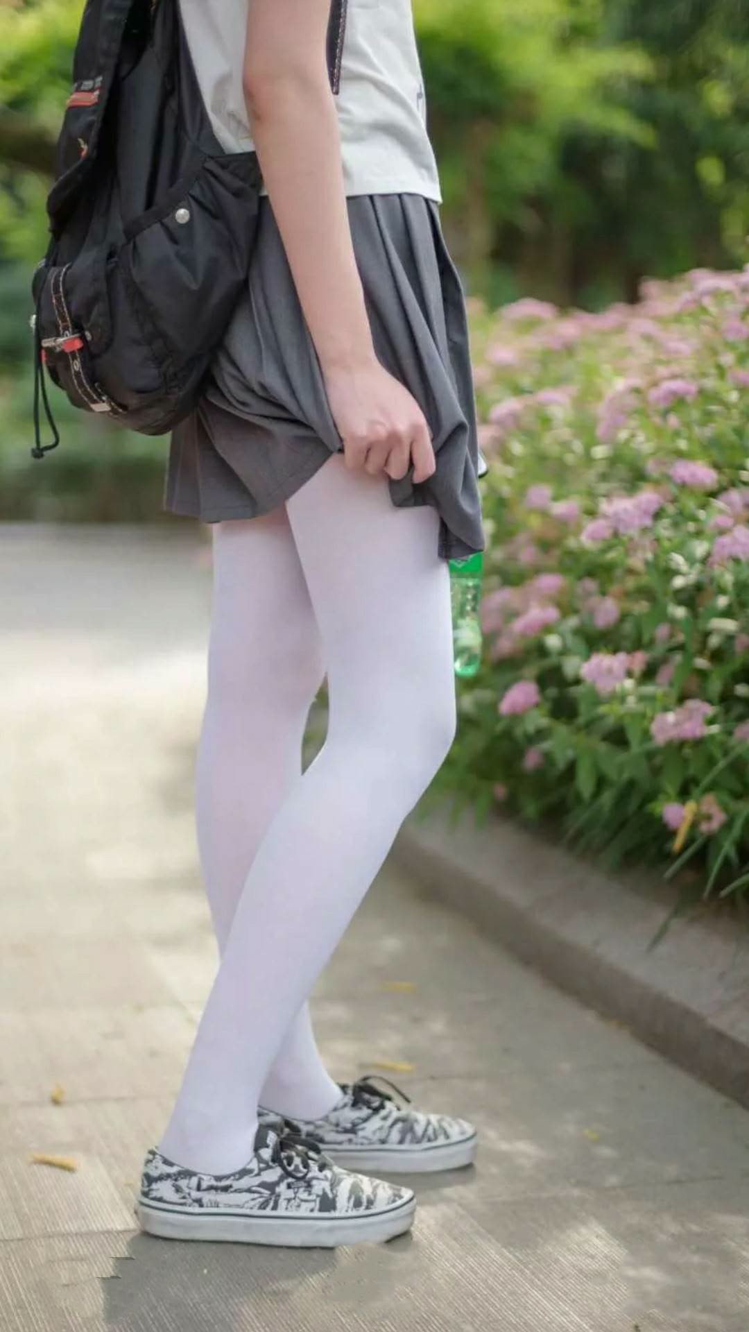 乔尔·恩比德刷新赛季得分纪录,乔尔·恩比德为什么叫大帝